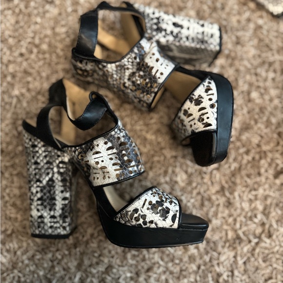 Calvin Klein Shoes - Platform Block Heel Sandals in Black and White